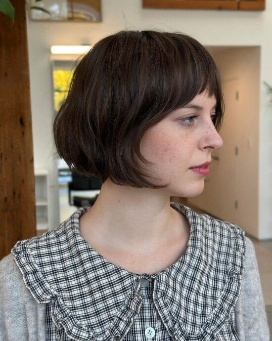 Instagram:  @<a href="https://www.instagram.com/lindseyhairpdx/">lindseyhairpdx</a>