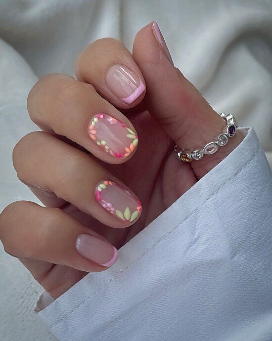Instagram:  @<a href="https://www.instagram.com/lindseysbeautylounge1/">lindseysbeautylounge1</a>